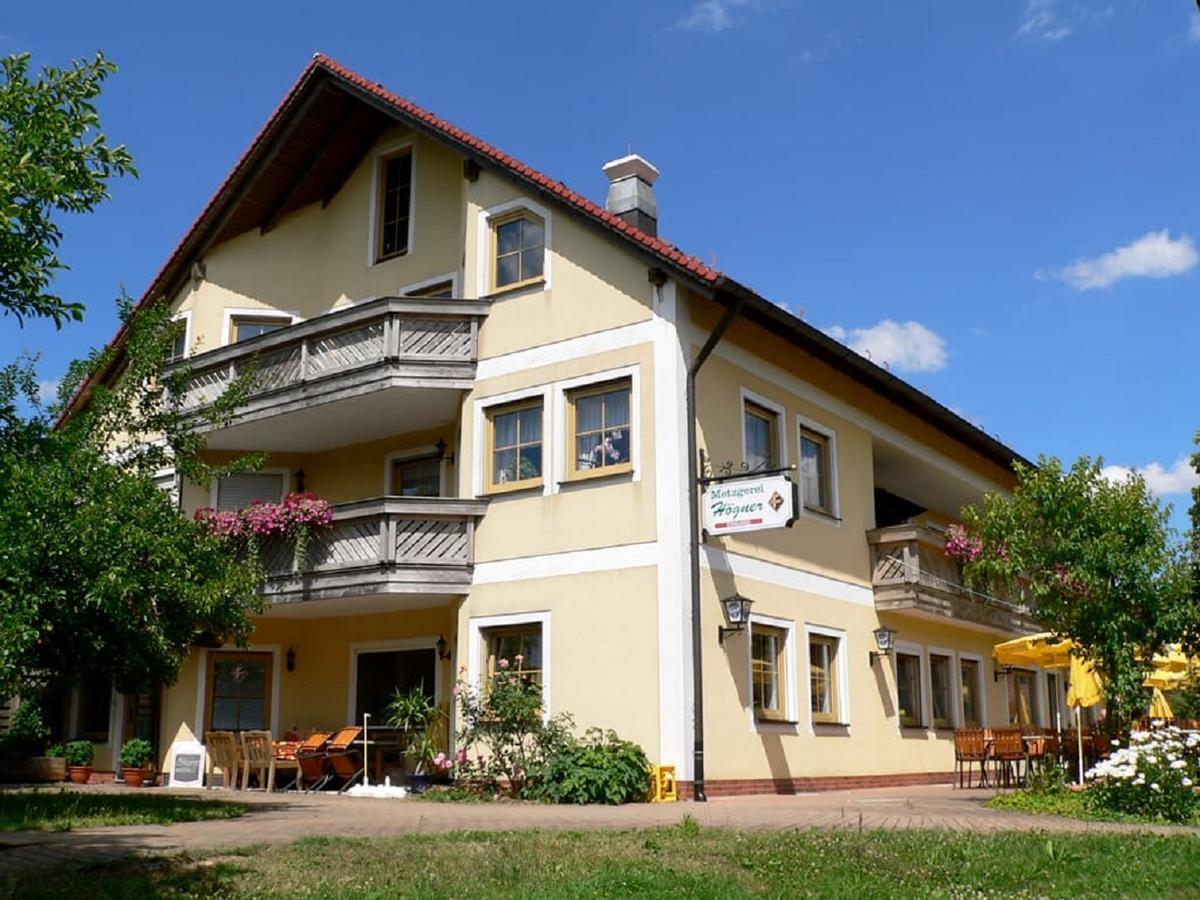 Landgasthof Zum Schloss Birgland Esterno foto