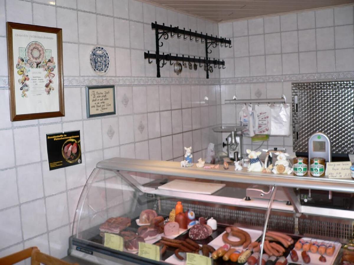 Landgasthof Zum Schloss Birgland Esterno foto